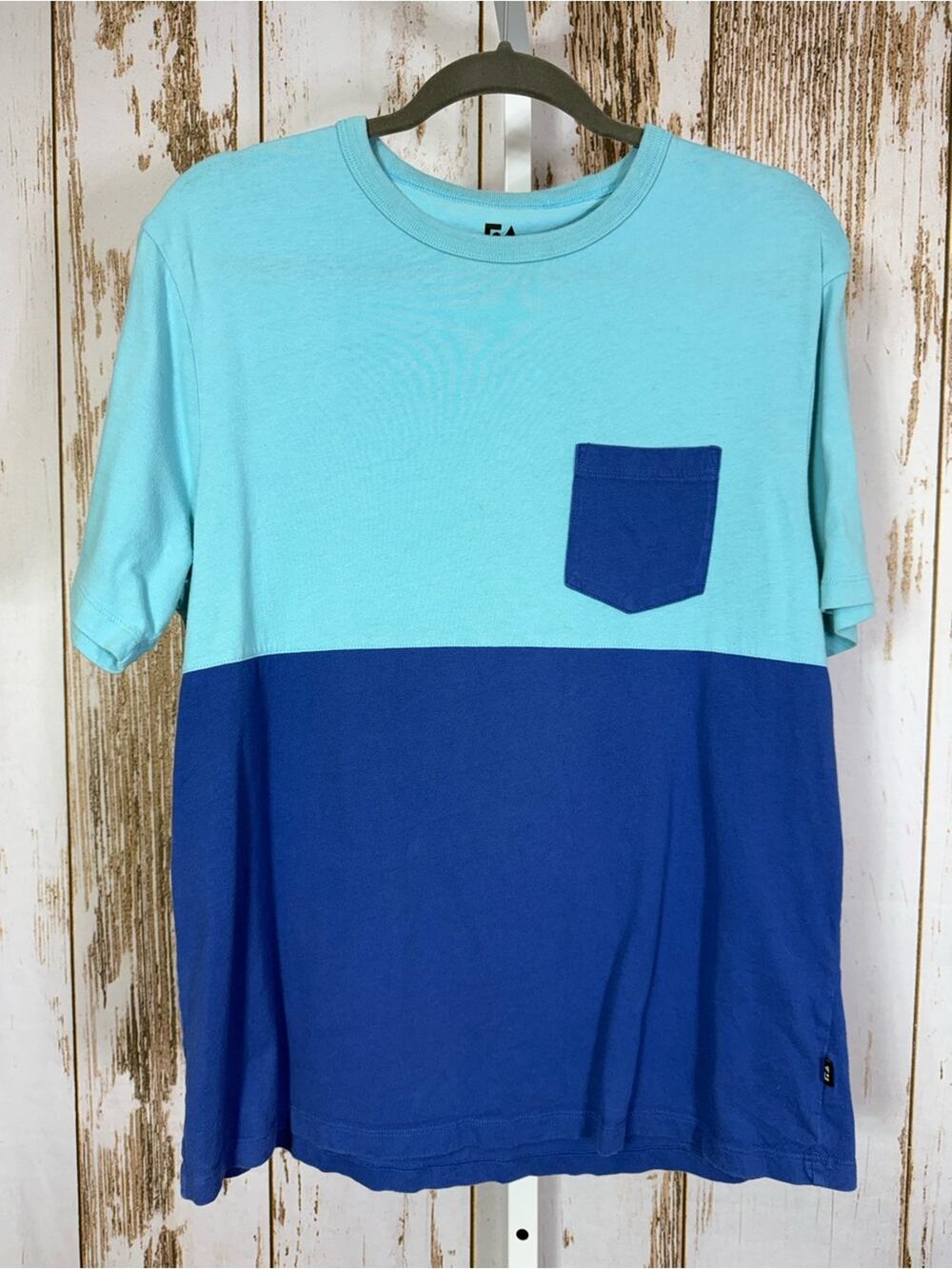 Free Assembly, Blue Colorblocking T-Shirt. Size Medium. Good used condition!